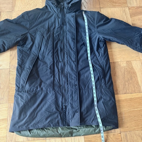 J. Crew Wallace & Barnes Lofty Nylon Parka PrimaLoft Size Large Black Coat - Picture 6 of 12